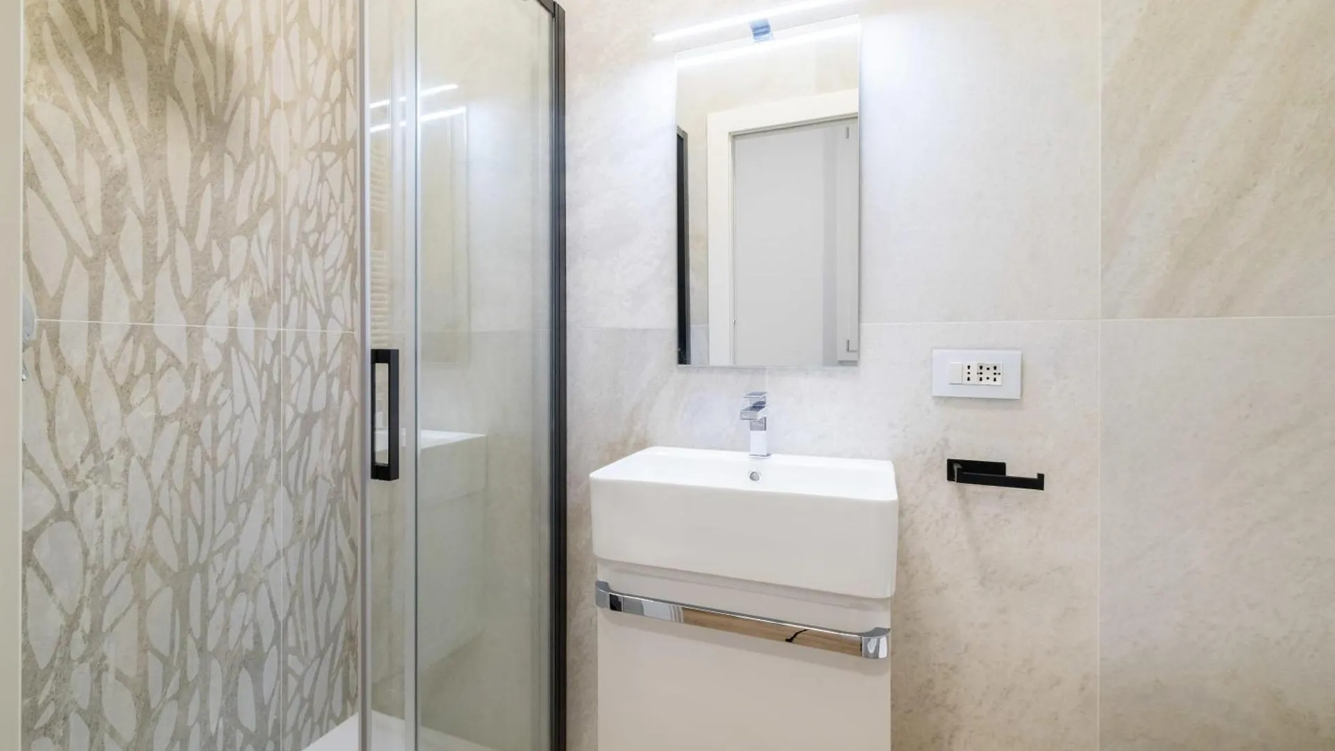 Homeby, Due Agosto Suites Bologna
