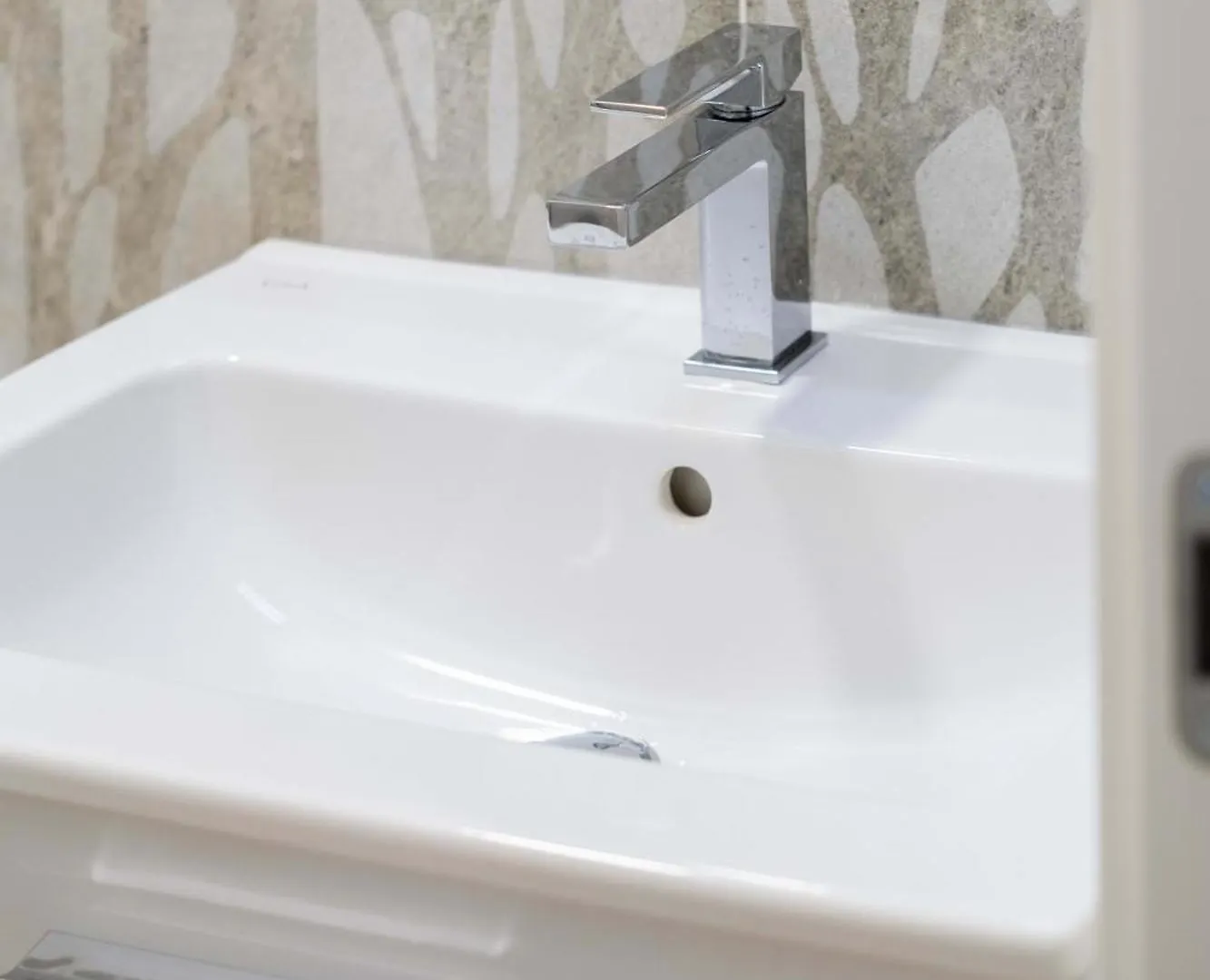 Inn Homeby, Due Agosto Suites Bologna Italy
