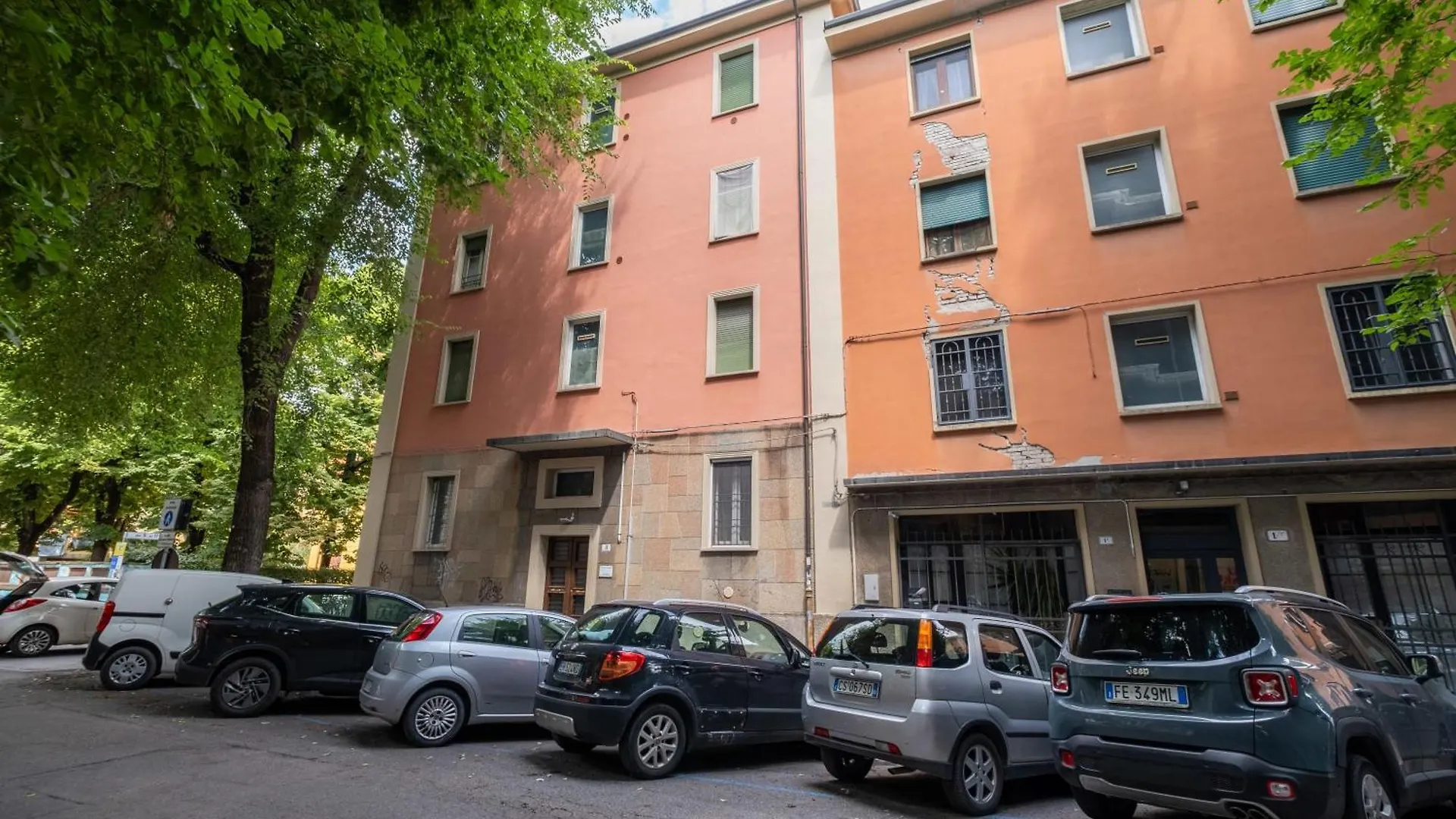 Homeby, Due Agosto Suites Bologna 0*,  Italy