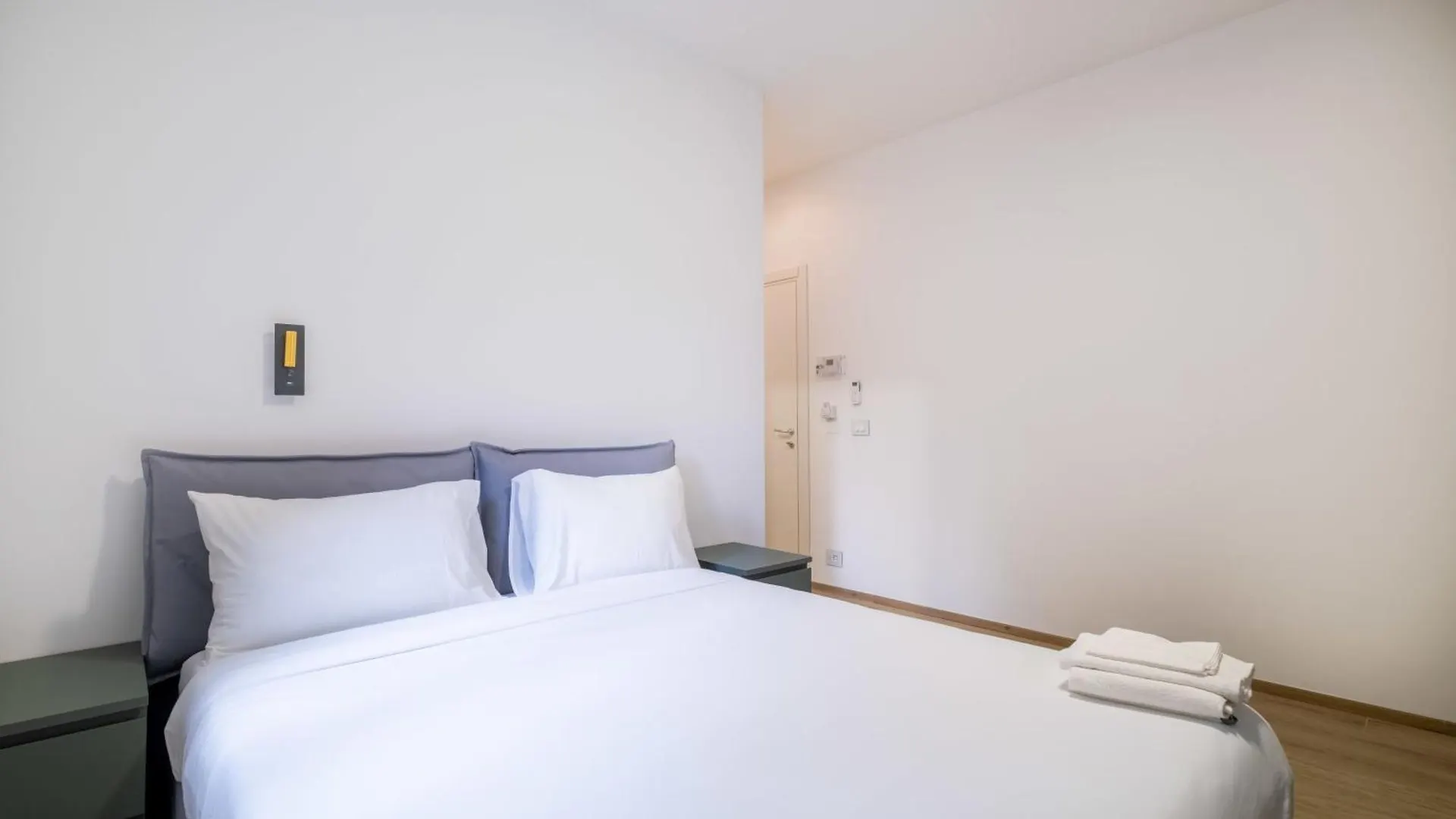 Inn Homeby, Due Agosto Suites Bologna