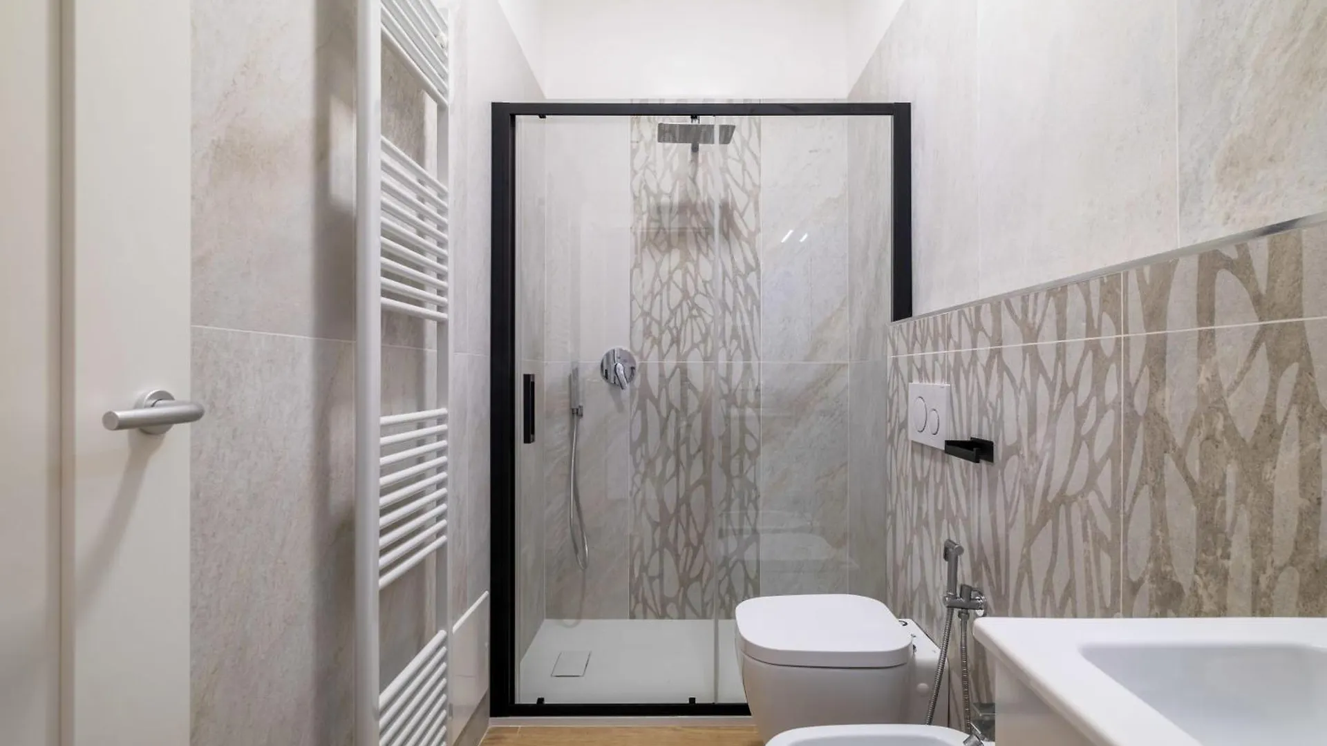 Homeby, Due Agosto Suites Bologna Inn